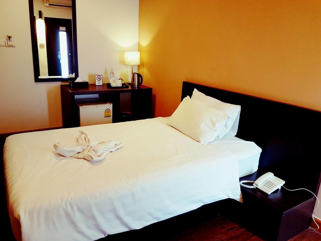 Khaosan Park Resort Бангкок Экстерьер фото