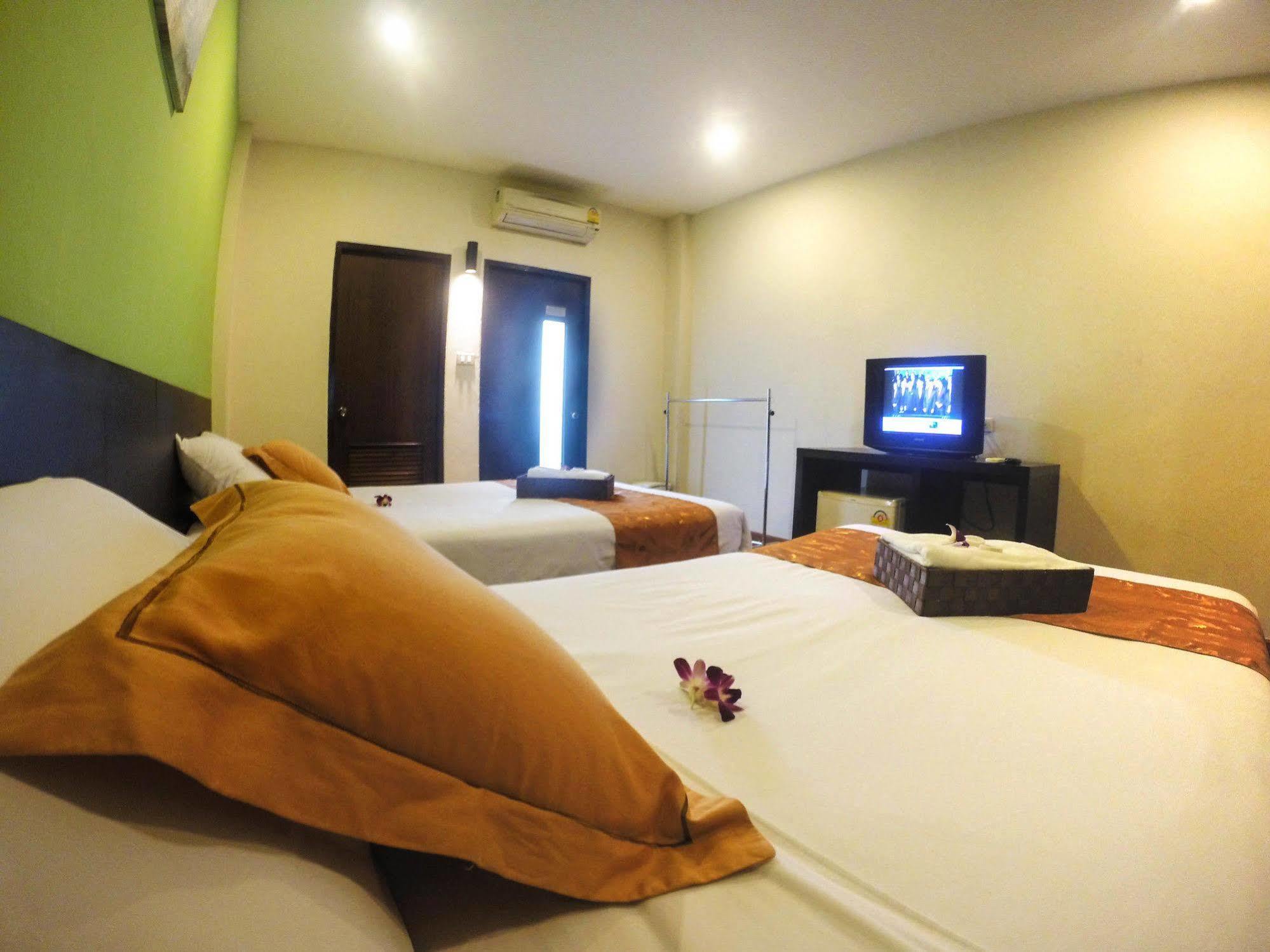 Khaosan Park Resort Бангкок Экстерьер фото
